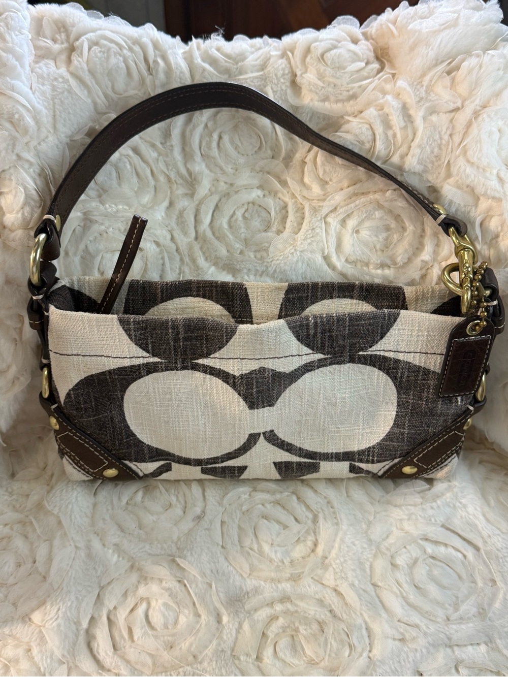Coach Mini Carly Signature,Y2K,Vintage Shoulder Bag.